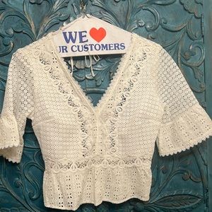 Beautiful new with tags white top!